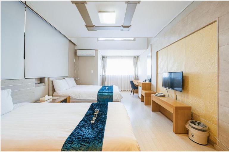 R&T Hotel Csedzsu Kültér fotó